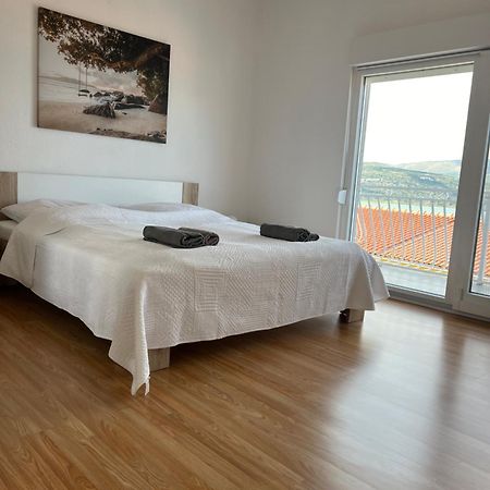 Apartment Roko Trogir Exterior foto